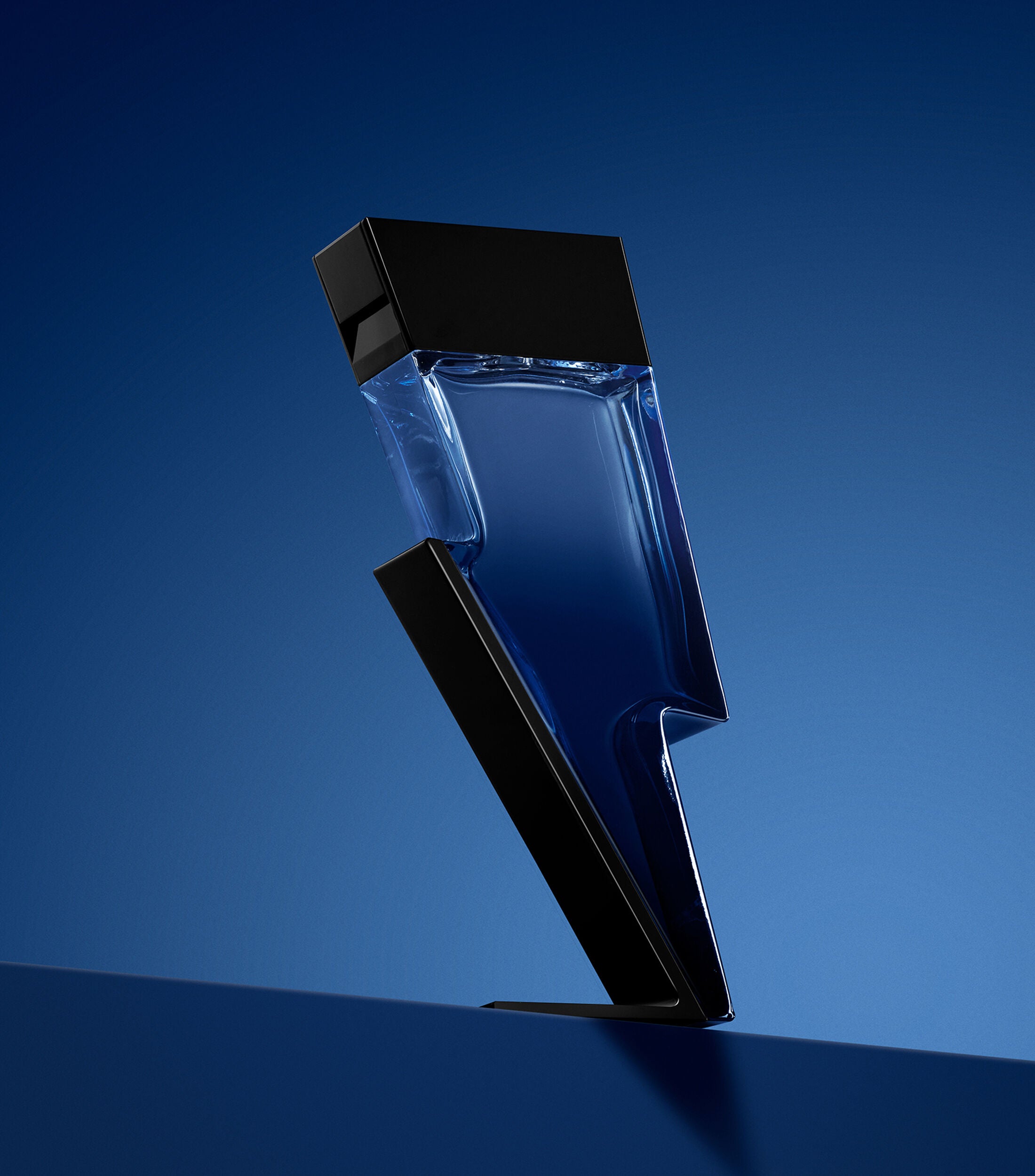 Fragancia Carolina Herrera Bad Boy Cobalt Perfume