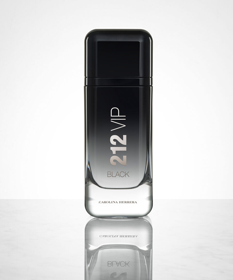 Fragancia Carolina Herrera 212 VIP BLACK Perfume