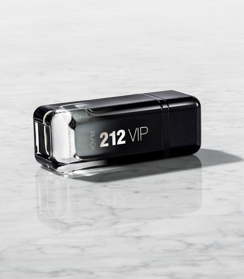 Fragancia Carolina Herrera 212 VIP BLACK Perfume